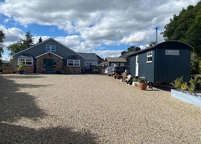 Holiday home Ewes Rest Shepherds Hut Kirkby Stephen